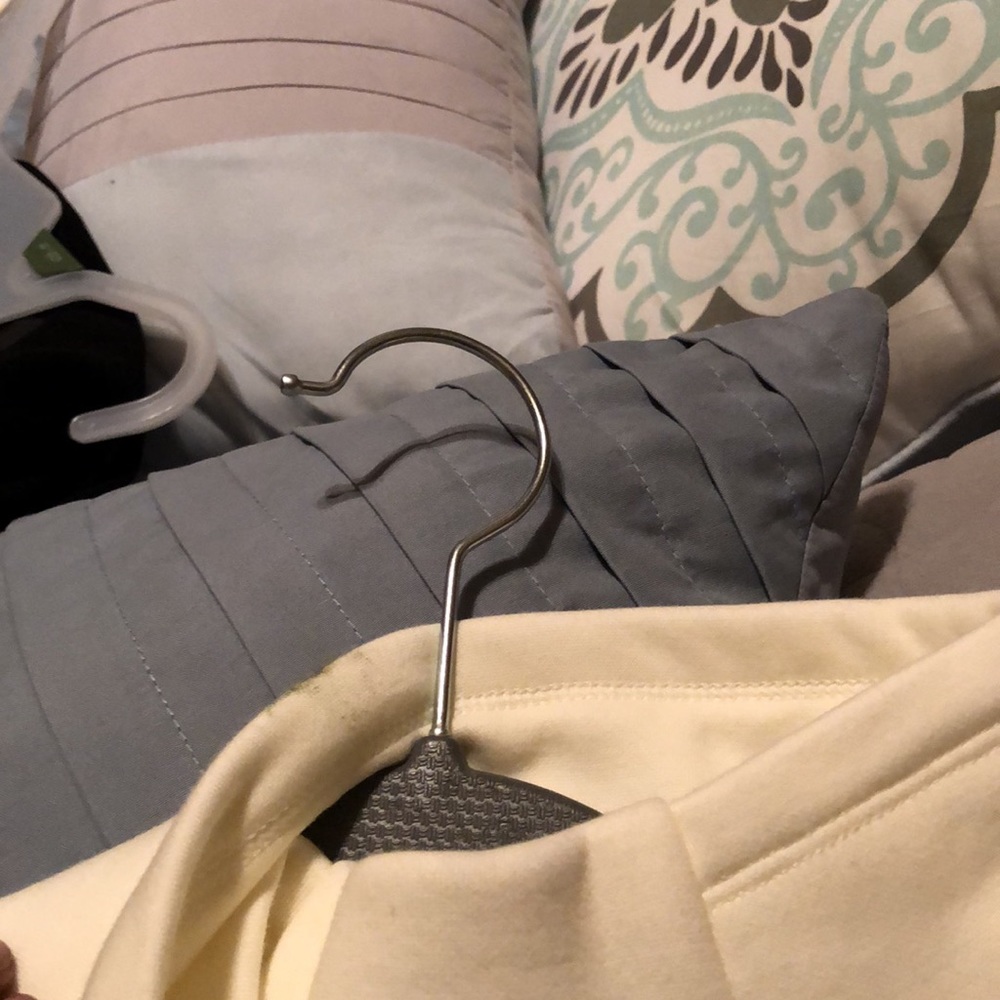 Fabletics Sweater - Picture 5 of 7